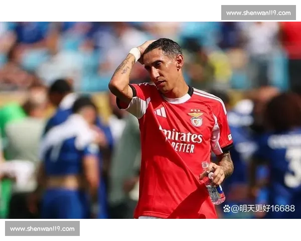 库库雷利亚世俱杯爆发！左路攻防统治级表现，4 关键传球 + 4 抢断助蓝军晋级