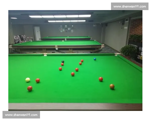 夜袭台球厅：年轻人的解压新战场